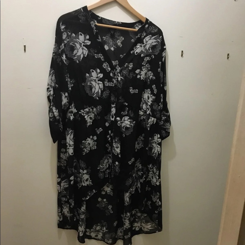 Torrid High low Blouse